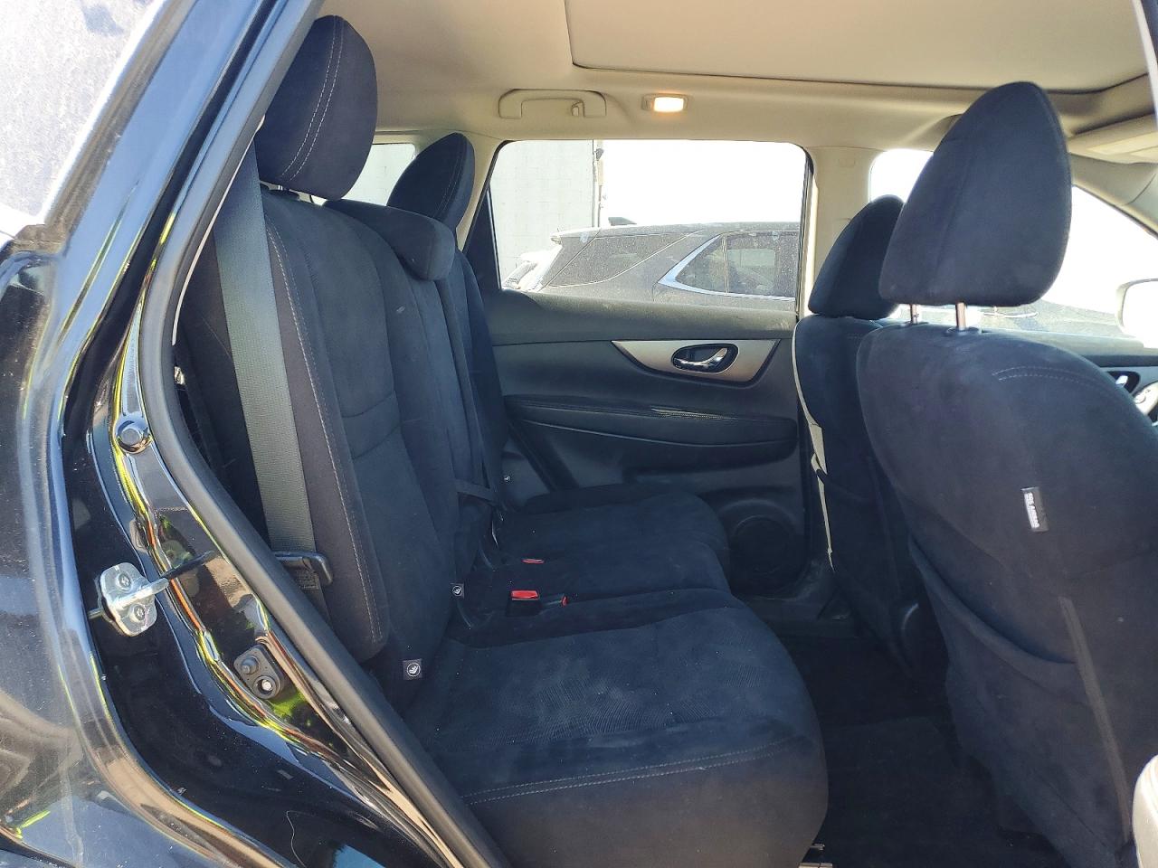 Nissan Rogue Sv