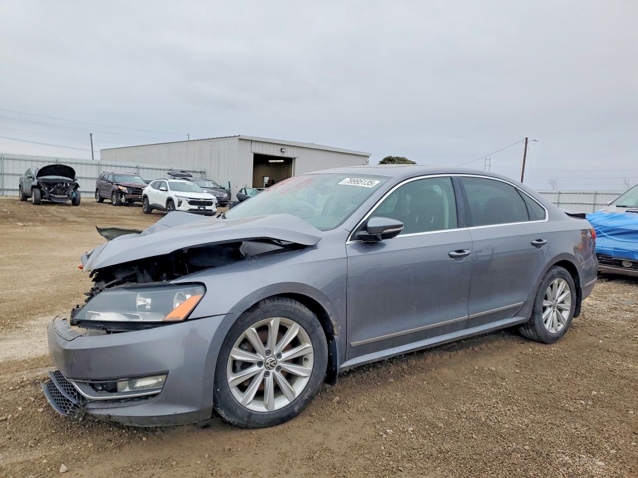 Salvage Volkswagen Passat Image