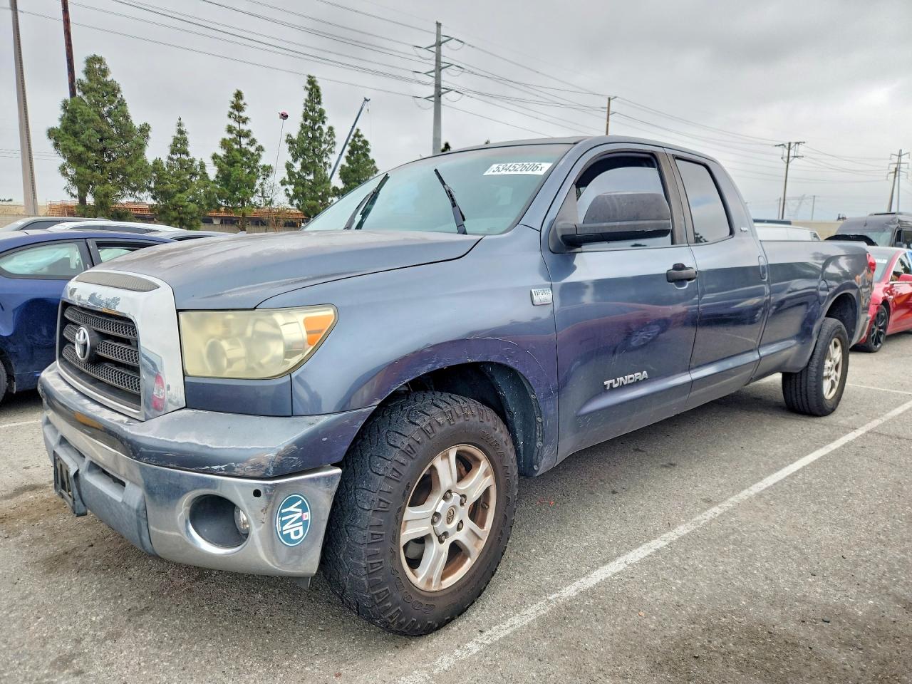 Salvage Toyota Tundra Image