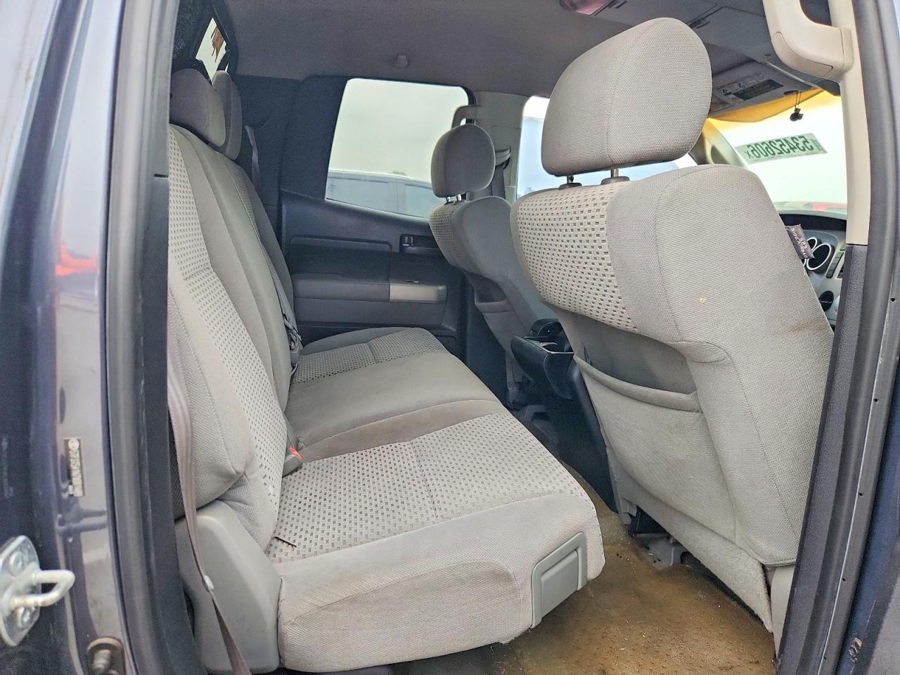Toyota Tundra Double Cab Sr5