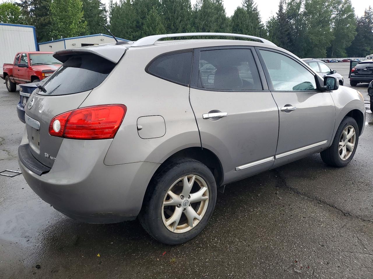 Nissan Rogue S