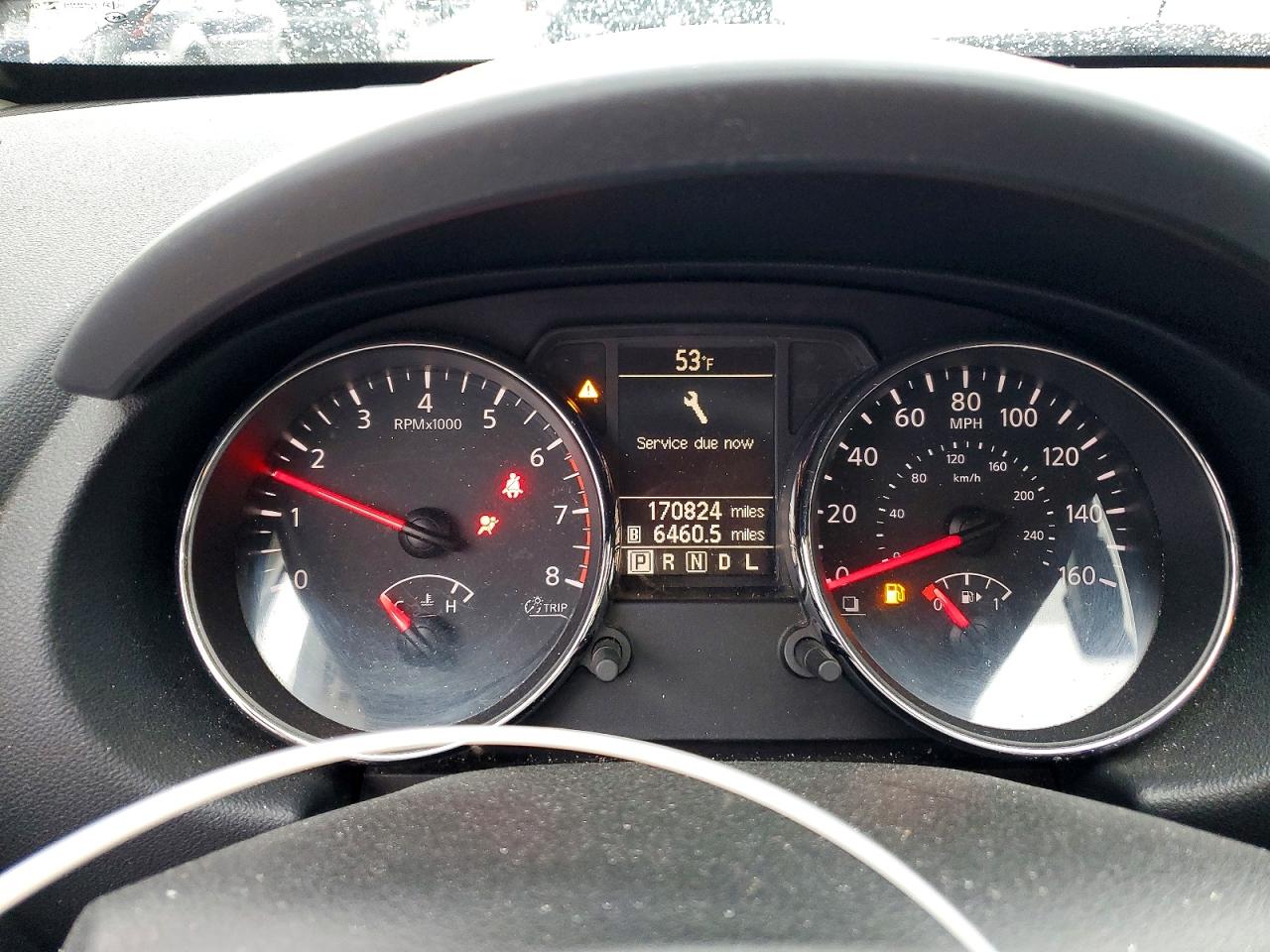 Nissan Rogue S