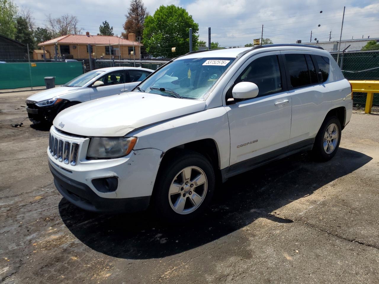 Salvage Jeep Compass Image