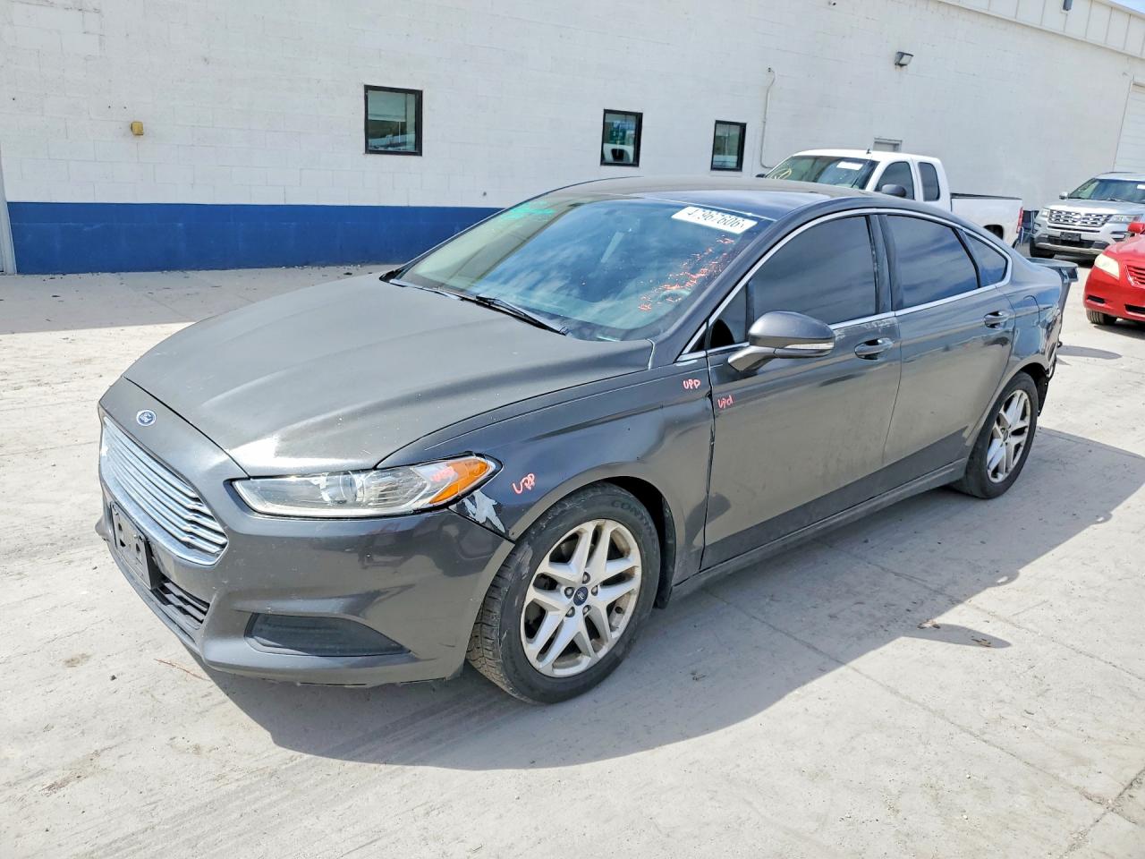 Salvage Ford Fusion Image