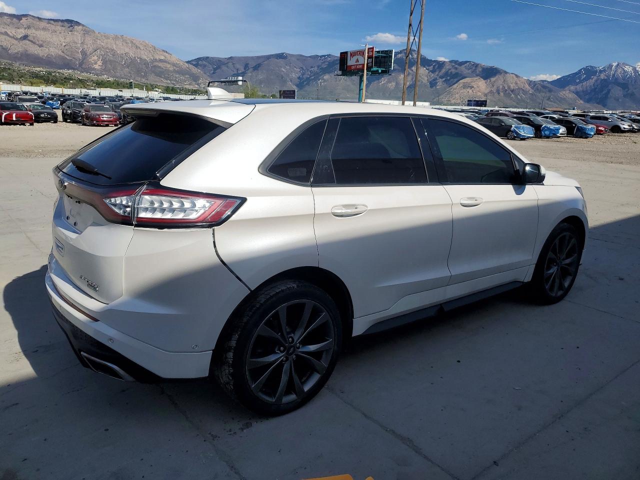 Ford Edge Sport