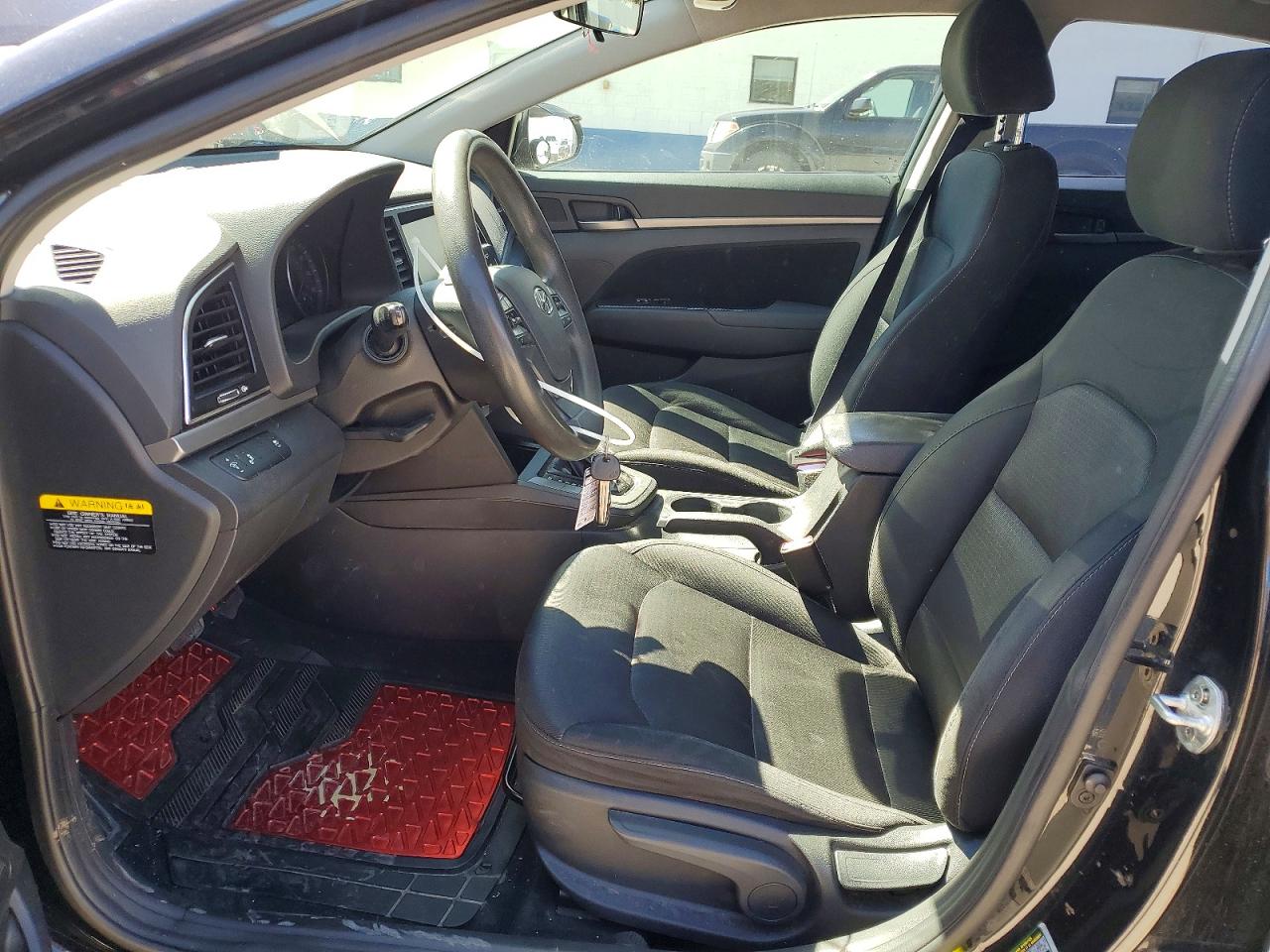 Hyundai ELANTRA Sel