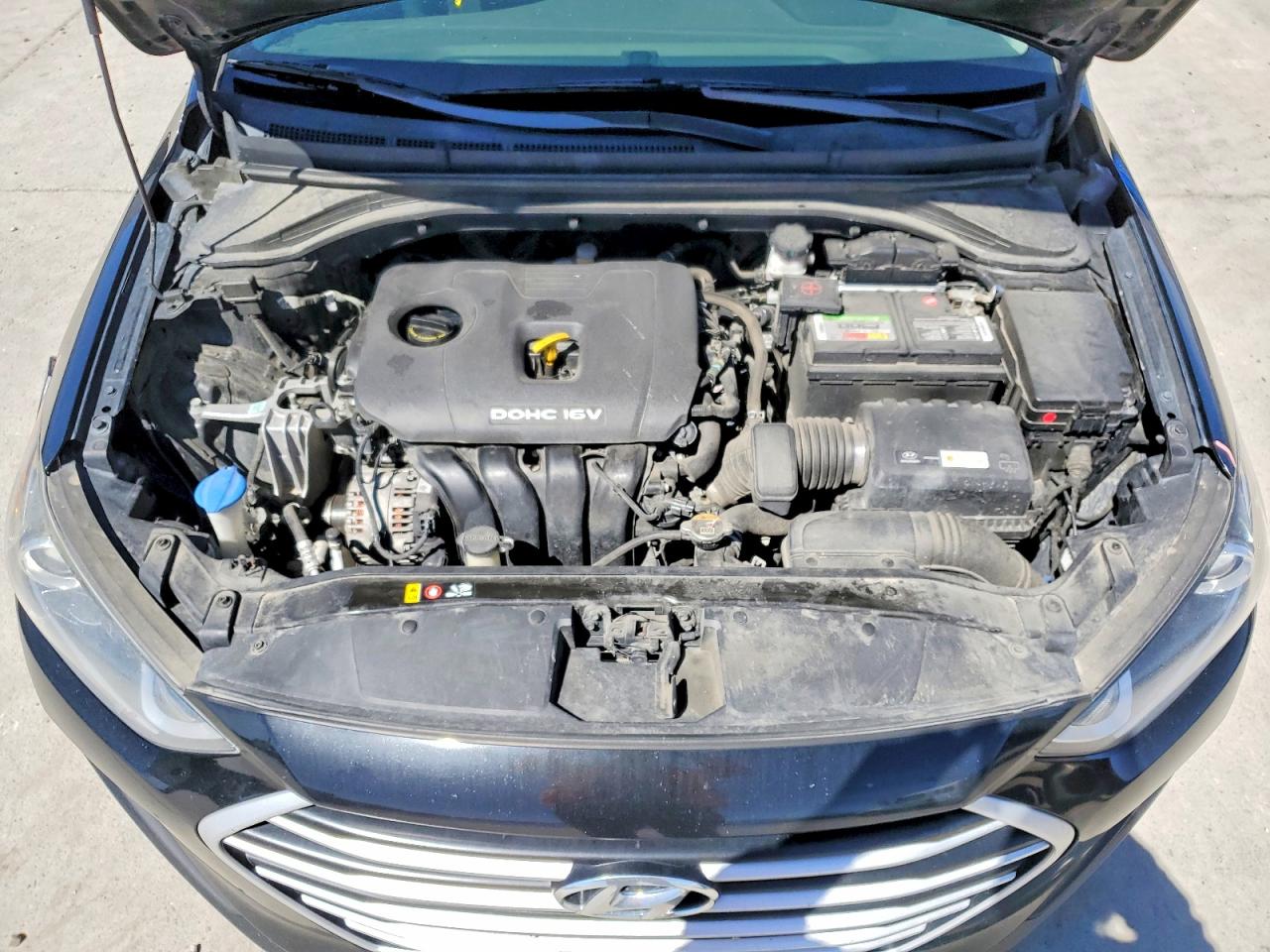 Hyundai ELANTRA Sel