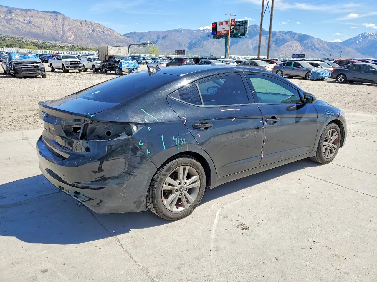 Hyundai ELANTRA Sel