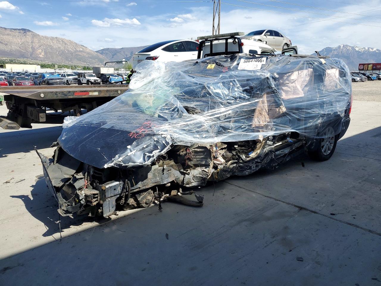 Salvage Chrysler Minivan Image