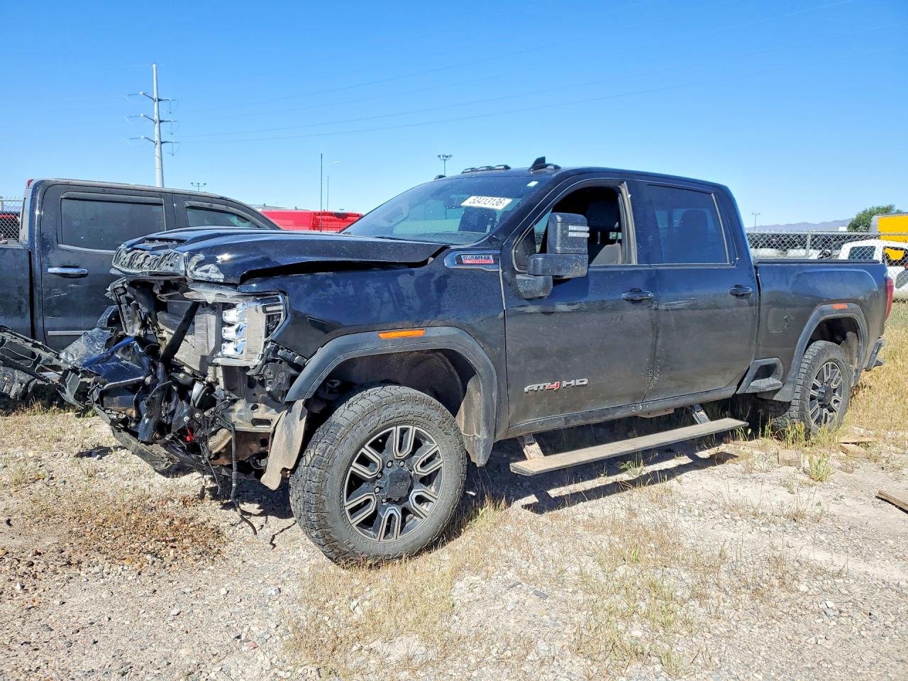 Salvage GMC Sierra Image
