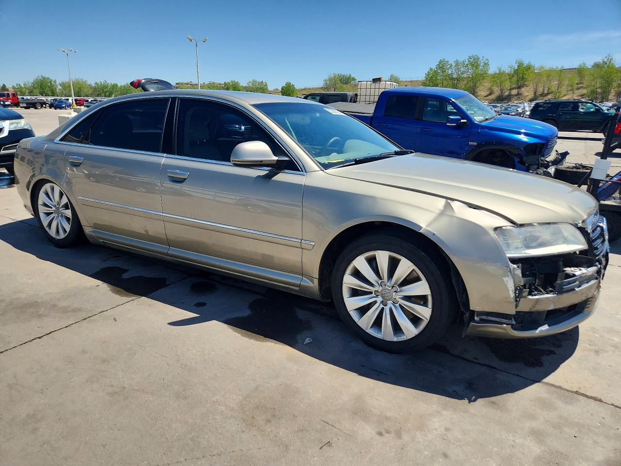 Audi A8 L Quattro