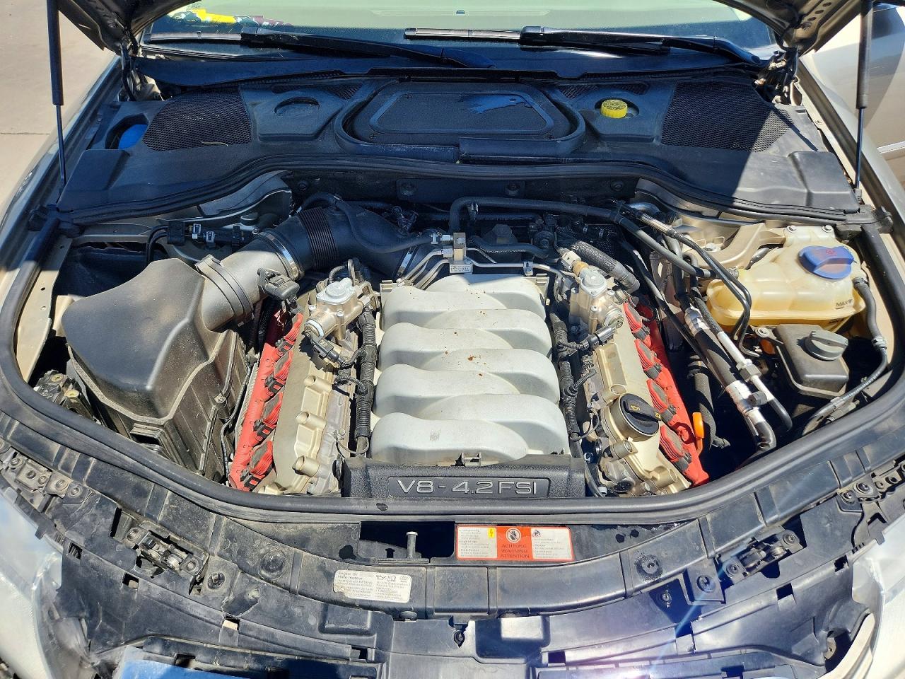 Audi A8 L Quattro