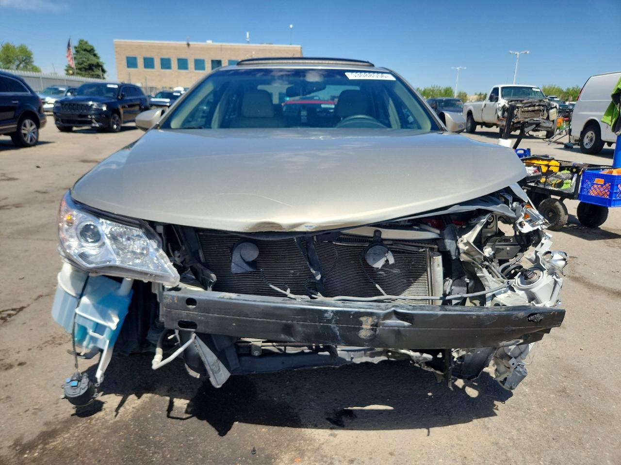 Toyota Camry Xle V6