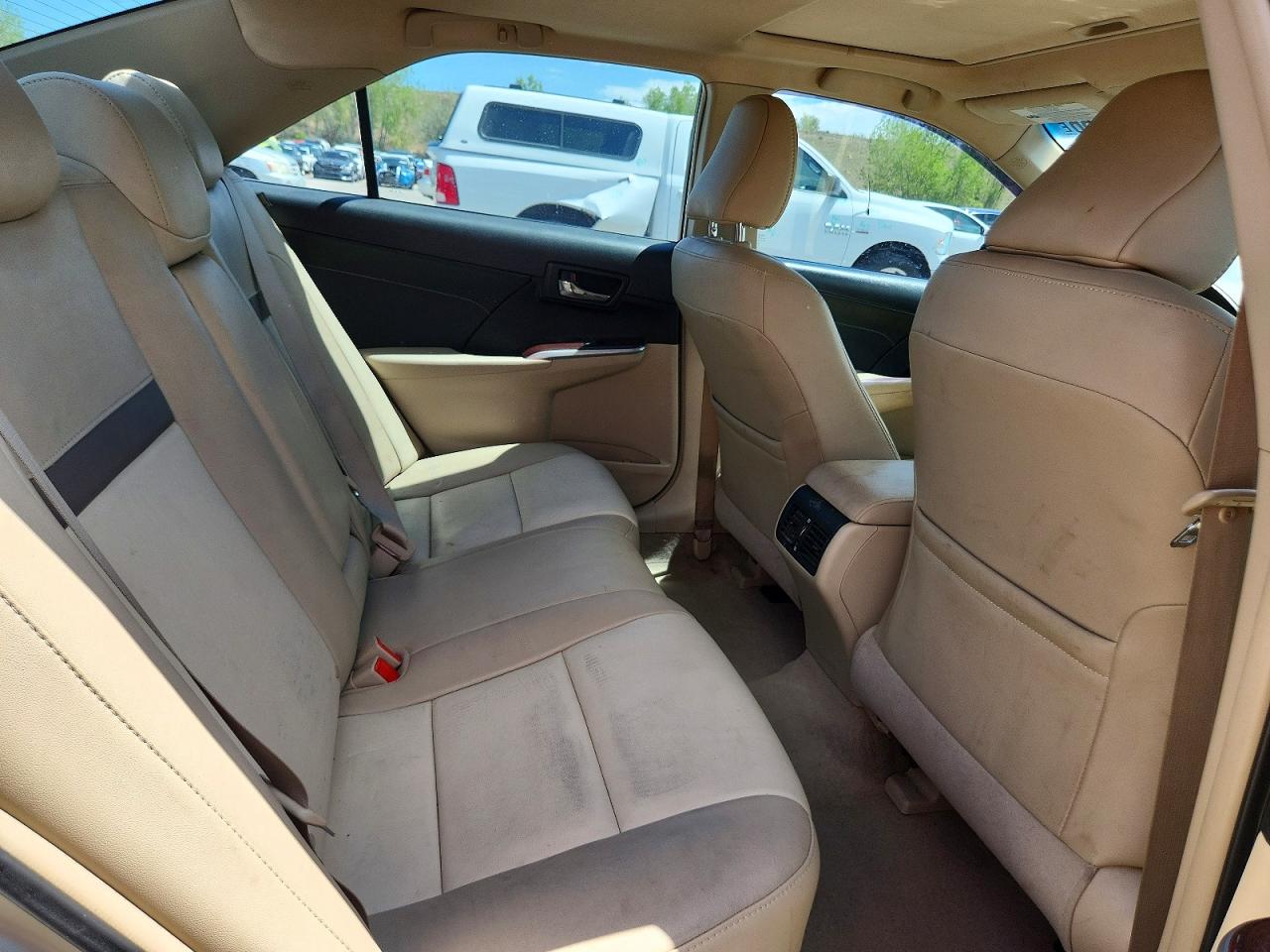 Toyota Camry Xle V6
