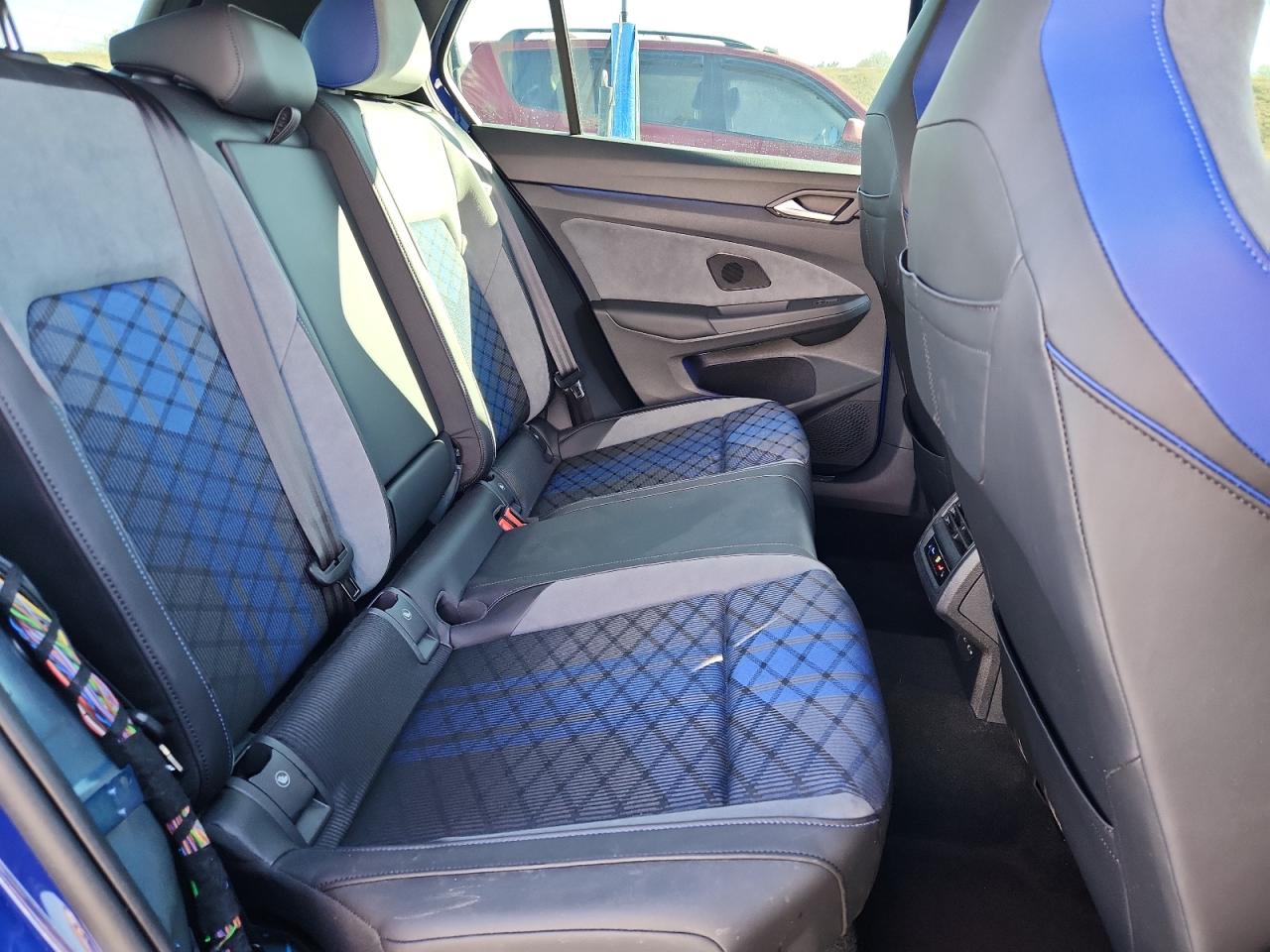 Volkswagen Golf Black Edition