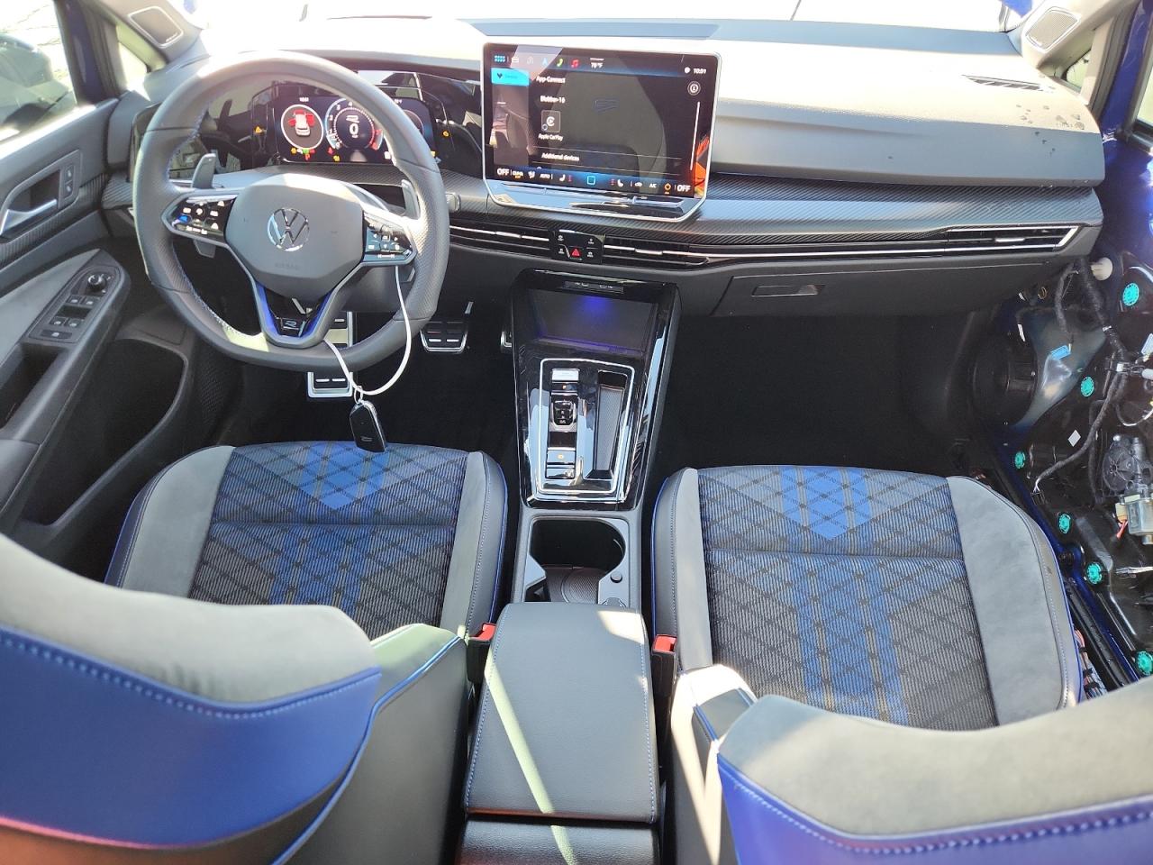 Volkswagen Golf Black Edition