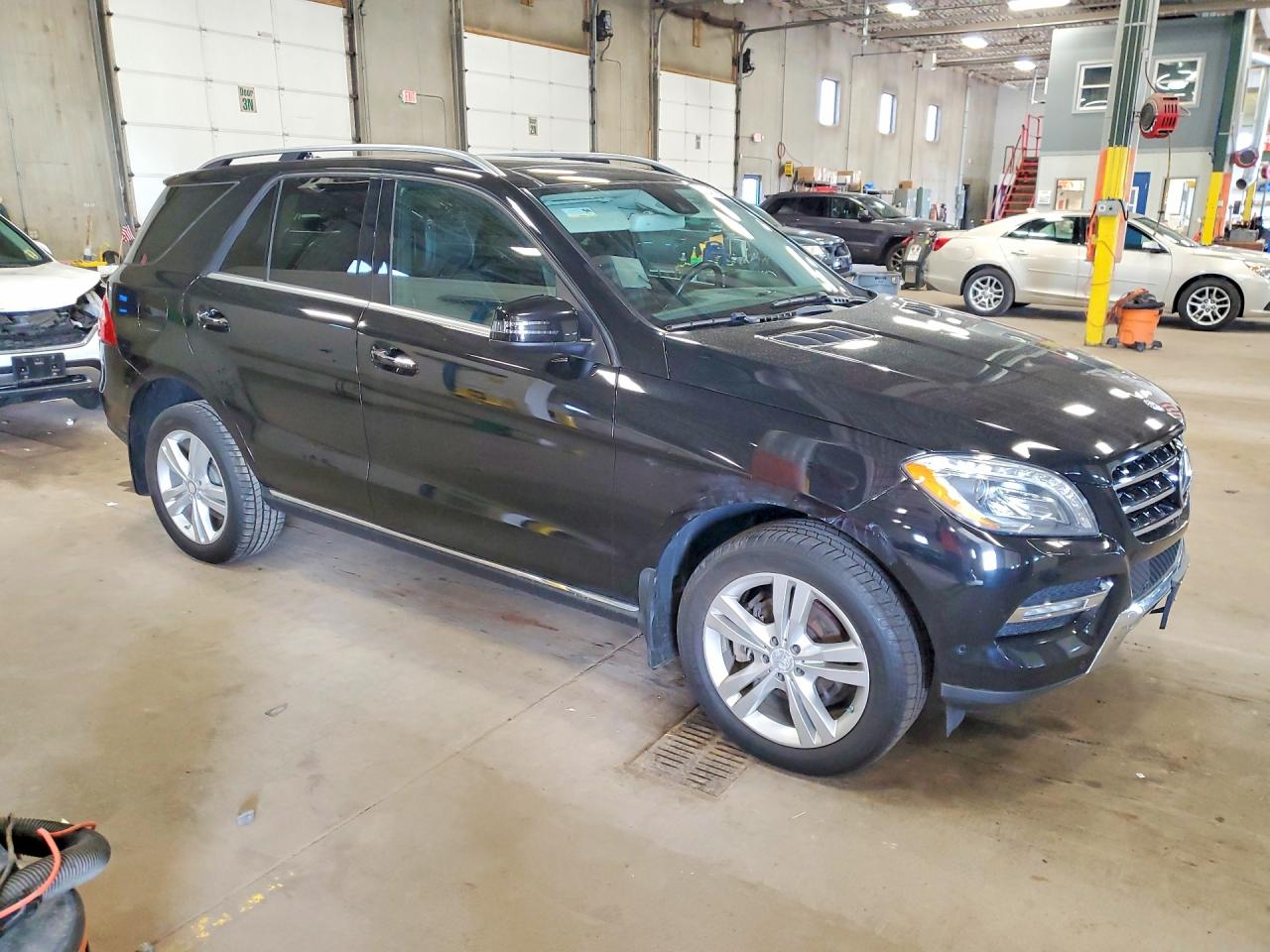 Mercedes-Benz M-Class 350 Bluetec