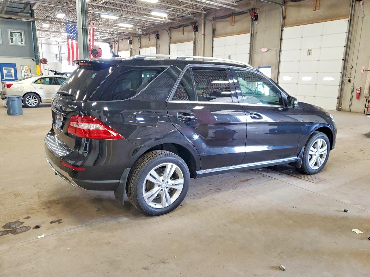 Mercedes-Benz M-Class 350 Bluetec