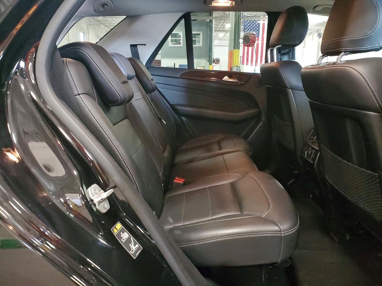 Mercedes-Benz M-Class 350 Bluetec