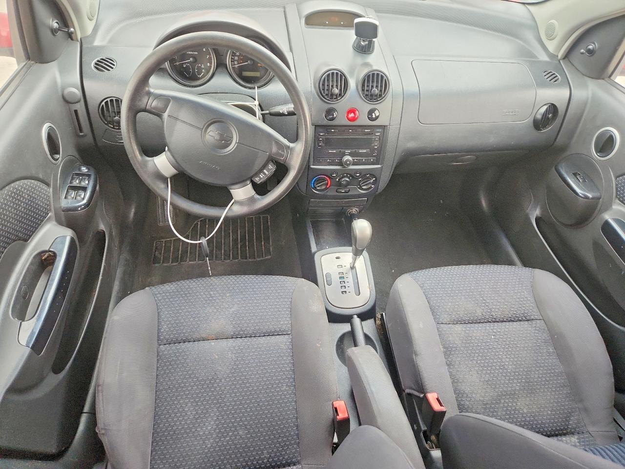 Chevrolet Aveo Base
