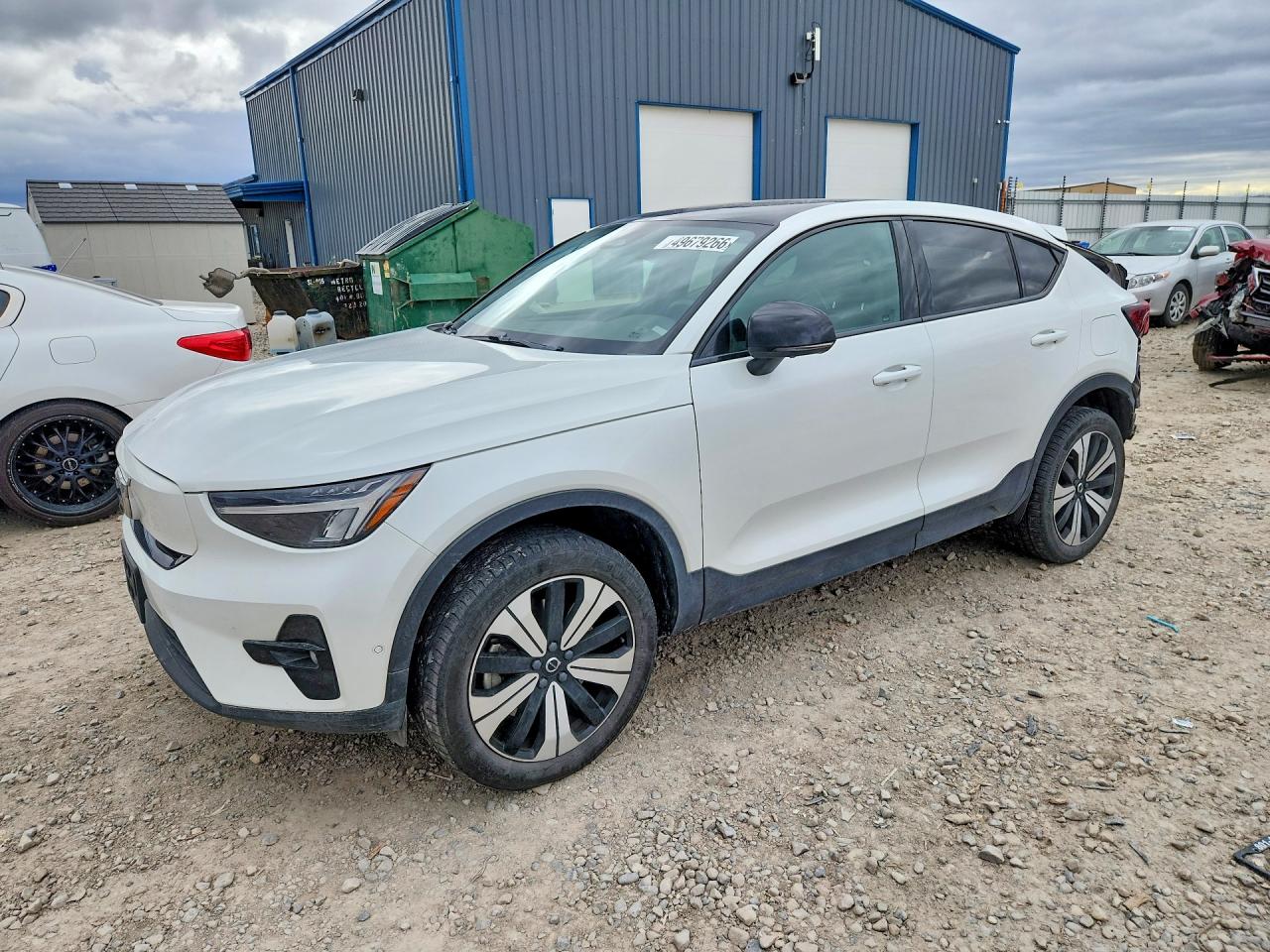 Salvage Volvo C40 Image