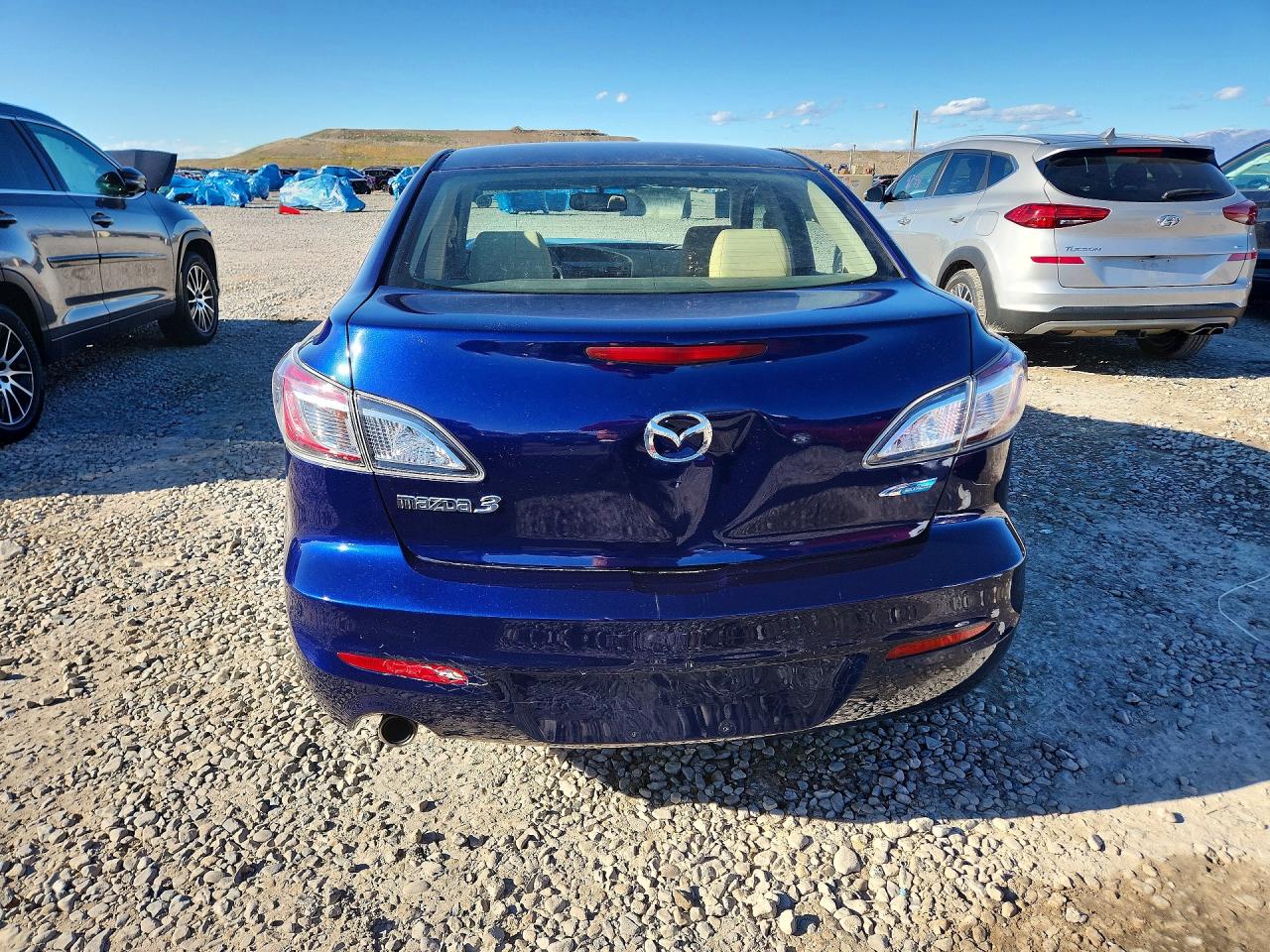 Mazda 3 I