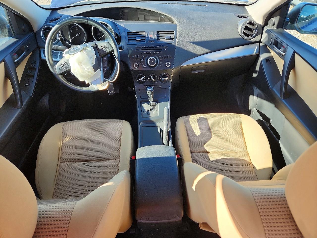 Mazda 3 I
