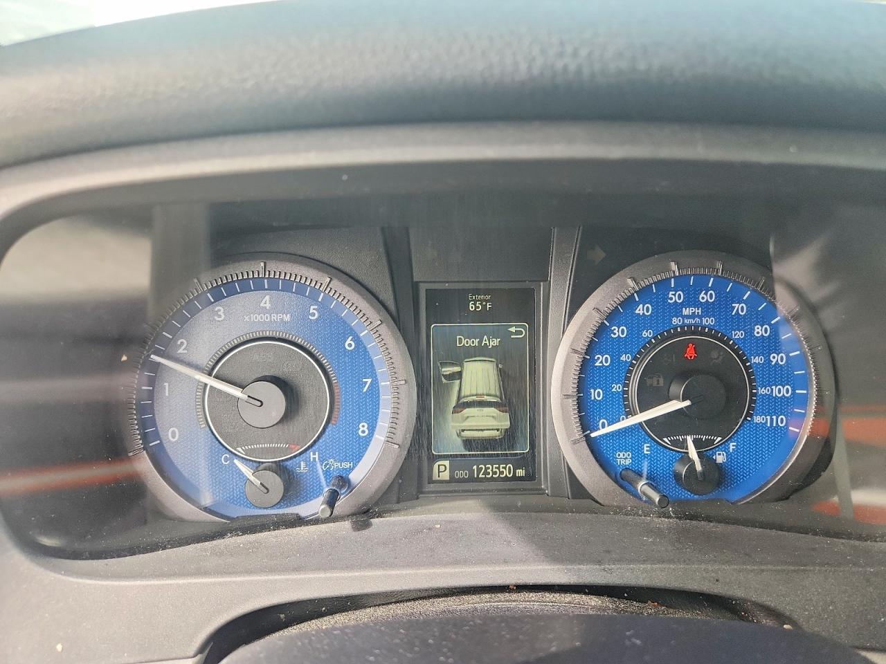 Toyota Sienna Le