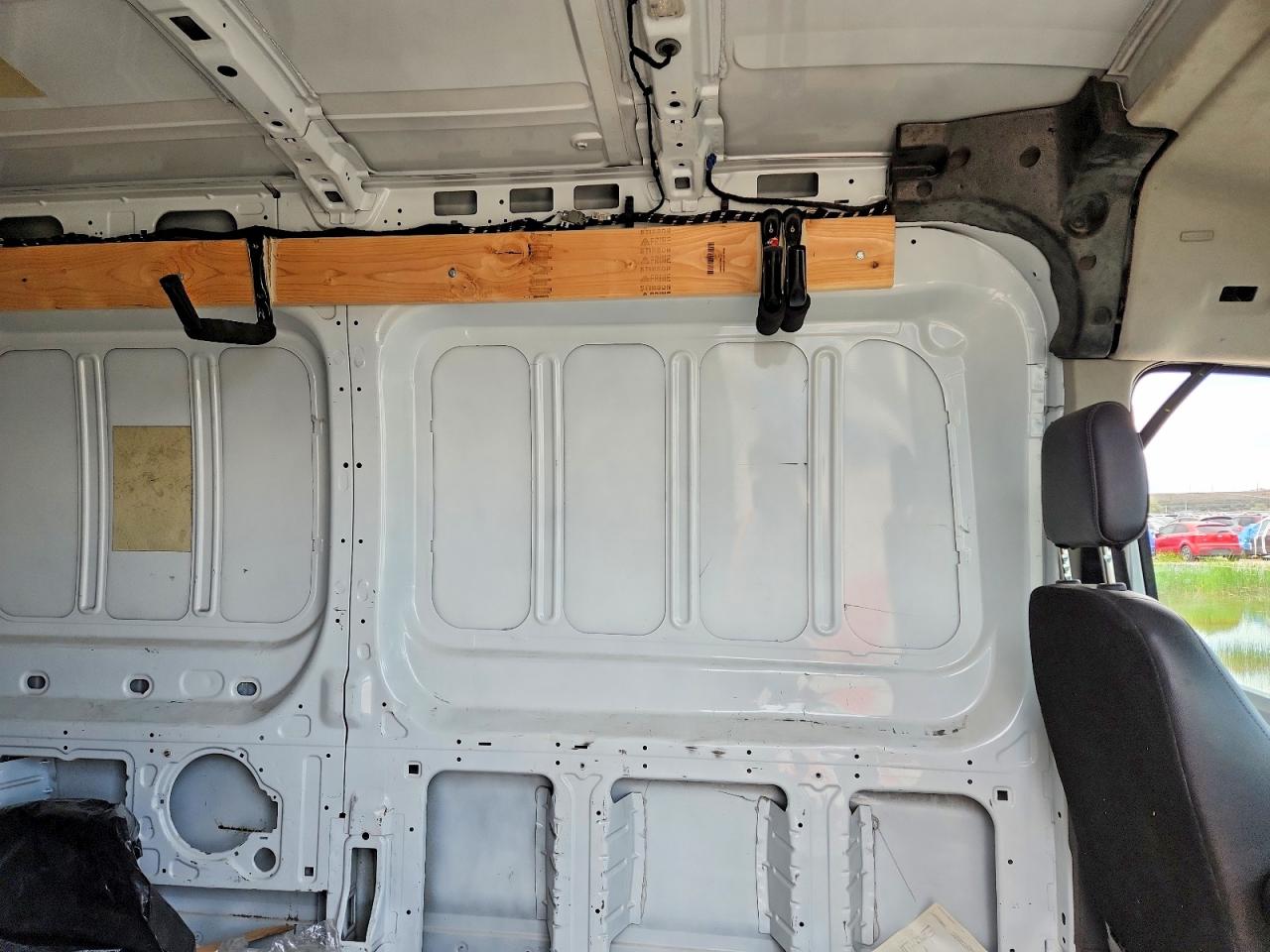Ford Transit T-250