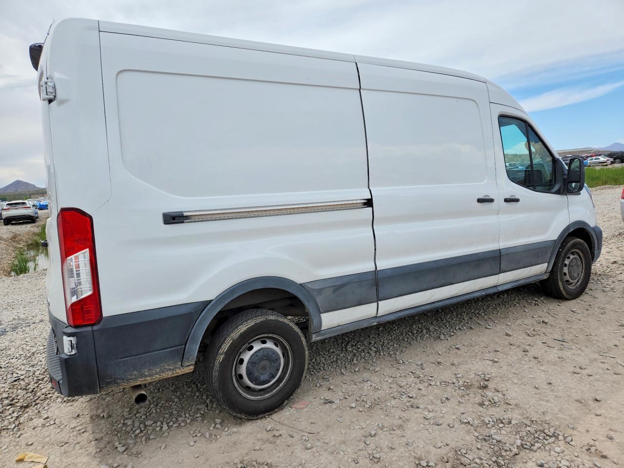 Ford Transit T-250