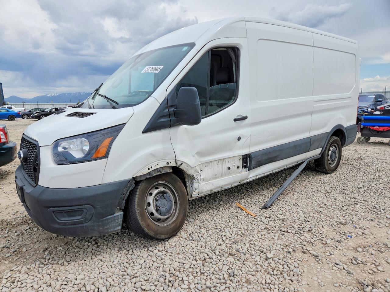 Salvage Ford Transit Image