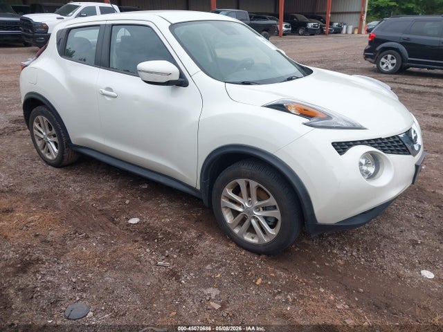 Salvage Nissan JUKE Image