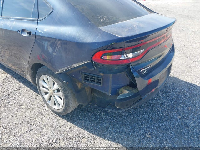 Dodge Dart Sxt