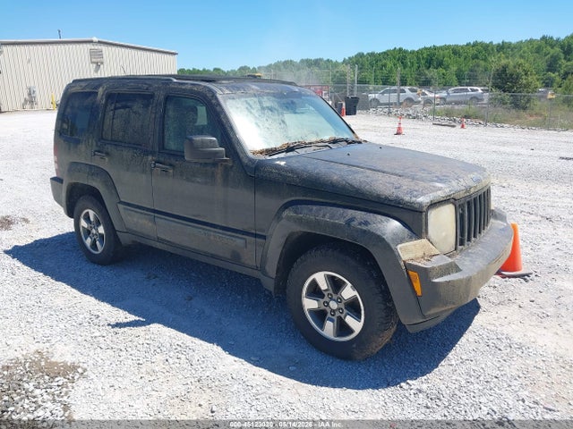 Salvage Jeep Liberty Image