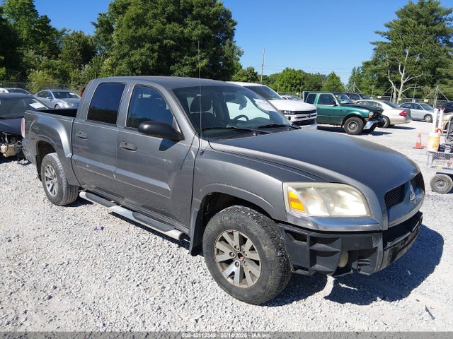 Salvage Mitsubishi Raider Image