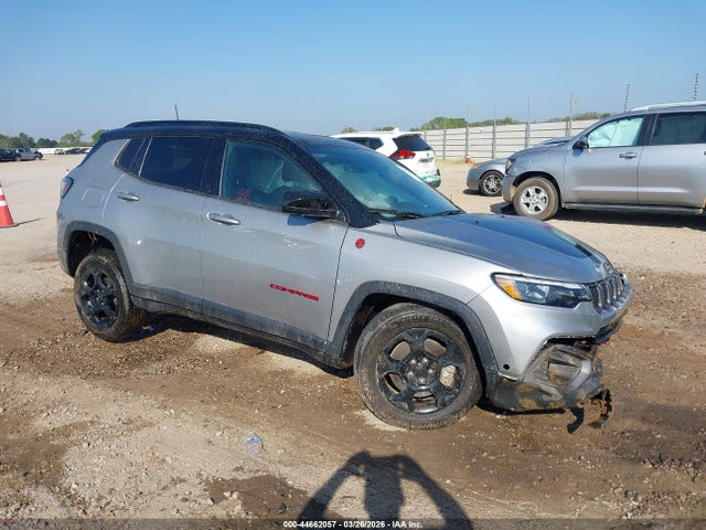 Jeep Compass Trailhawk 4x4