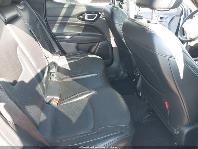 Jeep Compass Trailhawk 4x4