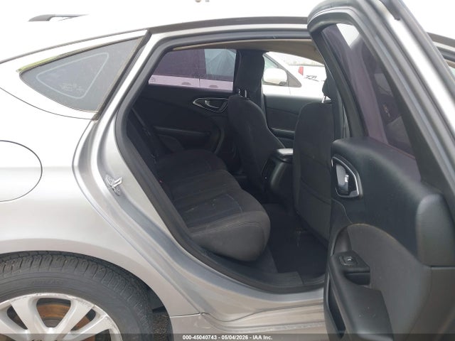 Chrysler 200 Limited