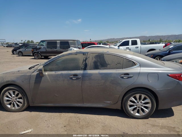 Lexus Es