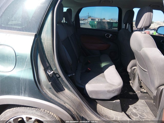 FIAT 500L Trekking