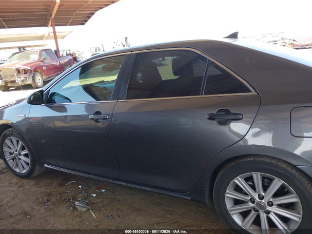 Toyota Camry Xle