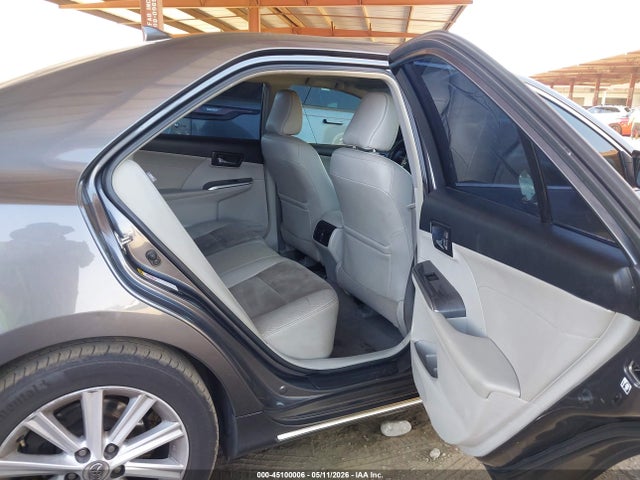 Toyota Camry Xle