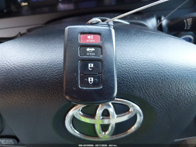 Toyota Camry Xle