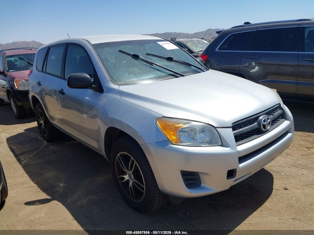 Salvage Toyota RAV4 Image