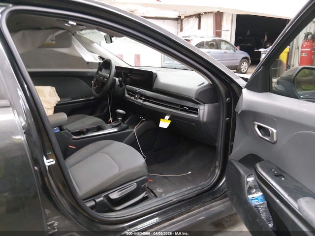 Kia K4 Lx