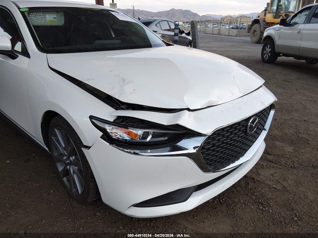 Mazda Mazda3 Select