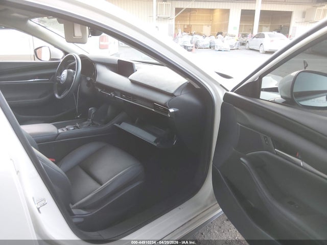 Mazda Mazda3 Select