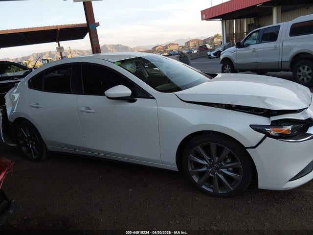 Mazda Mazda3 Select