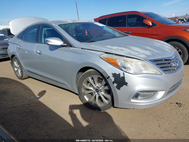 Salvage Hyundai Azera Image