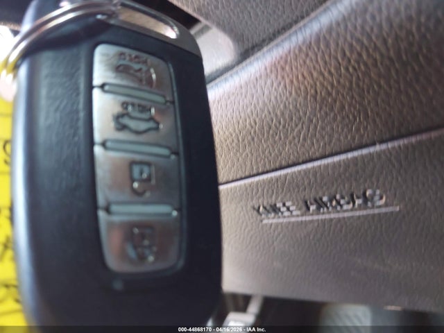 Hyundai Azera